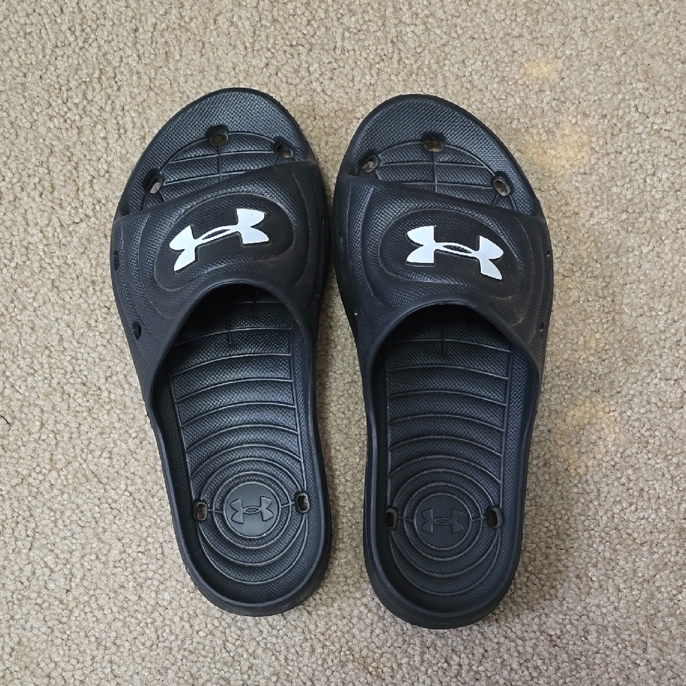 Under Armour Black Slide Sandals